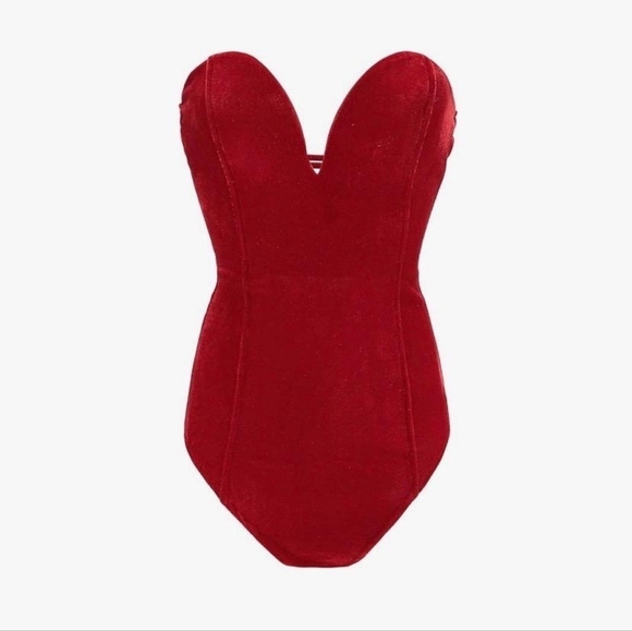 Chic Red Velvet Bodysuit - Picture 2 of 4